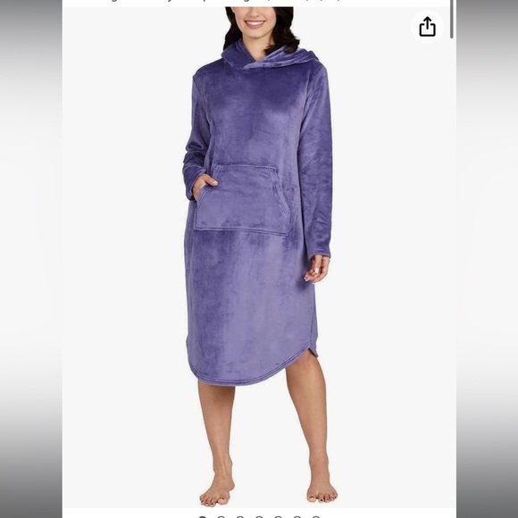 32 Degrees Heat Plush Blanket Long Hoodie S/M NWOT - Picture 7 of 7